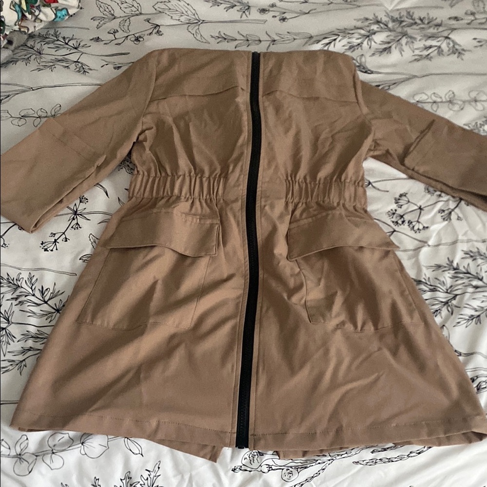 Classic Tan Trench Coat with Flattering Silhouette